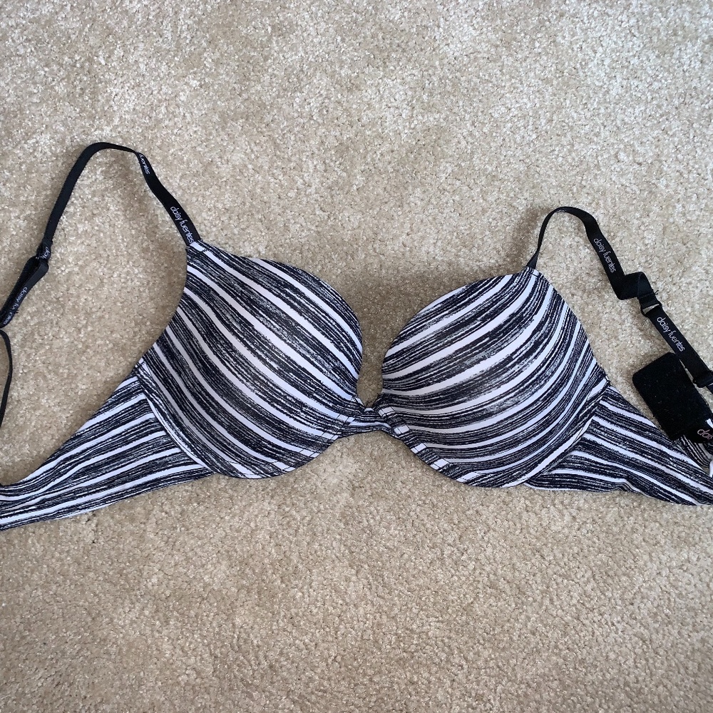 Black Striped Push-Up Bra